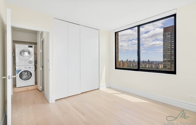 3 beds, 3 baths, $12,500, Unit 26G