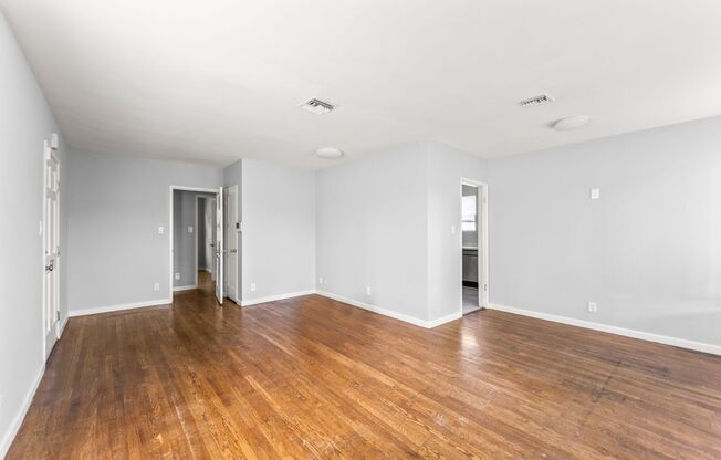 3-Bedroom Panorama City House with Central A/C & In-Unit Laundry