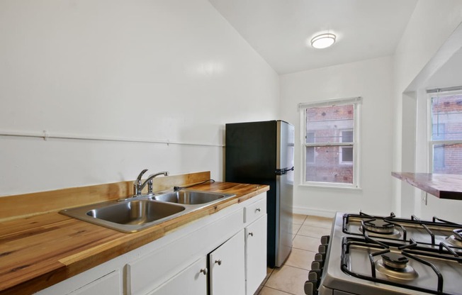 Hampshire Apartments