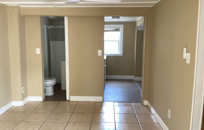 Breezeswept Apartments