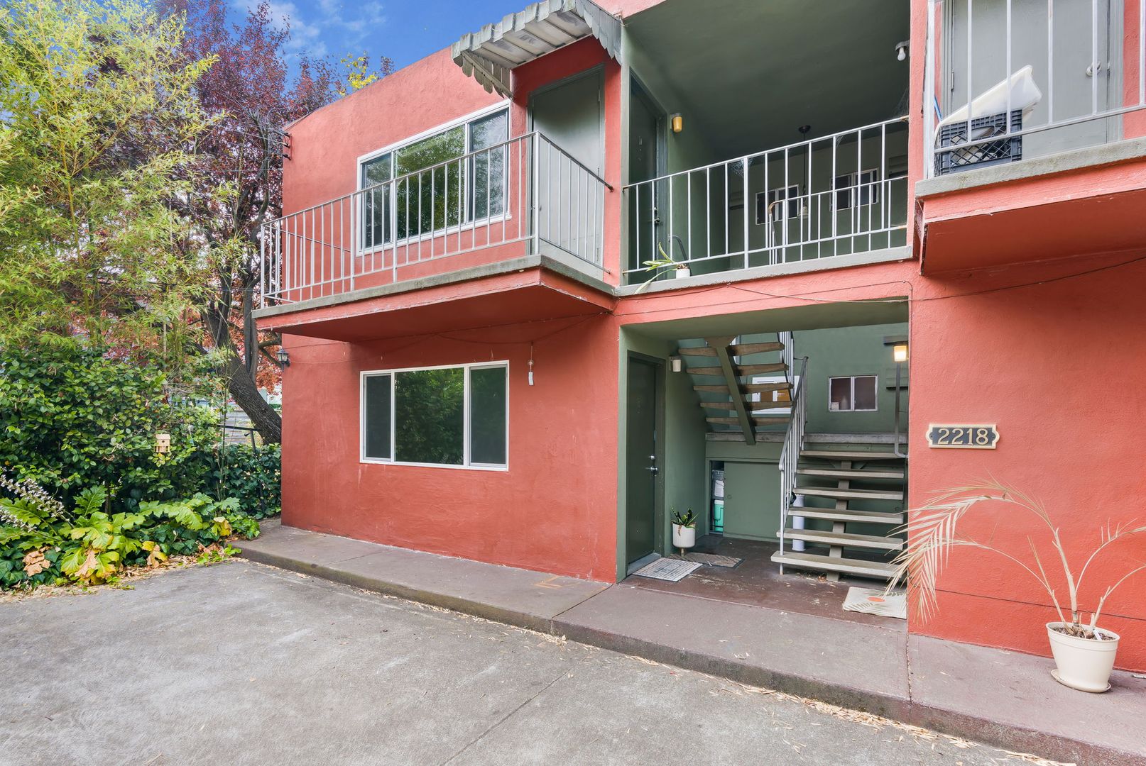 Spacious 1-Bedroom Apartment in South Shattuck, Berkeley