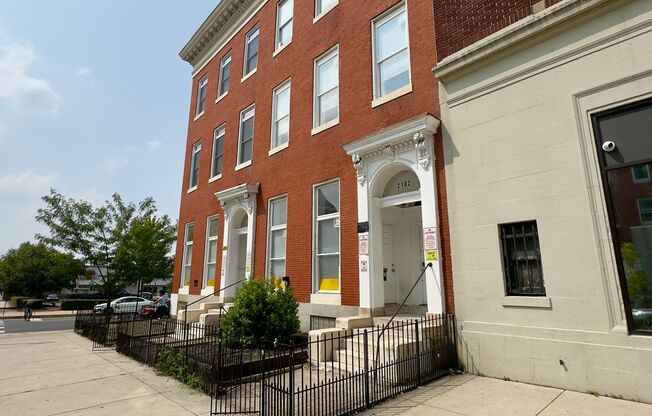 2100 2102 MARYLAND AVE