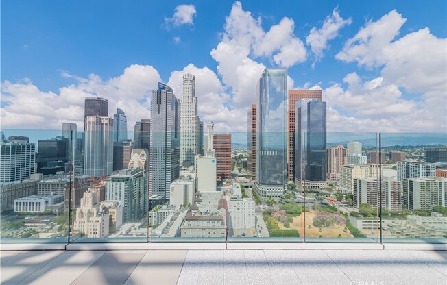 1 bed, 1 bath, 711 sqft, $2,800, Unit 1414