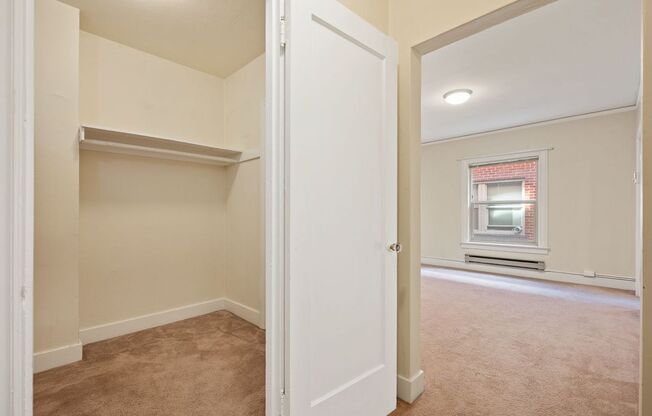 1 bed, 1 bath, 510 sqft, $1,650, Unit 319