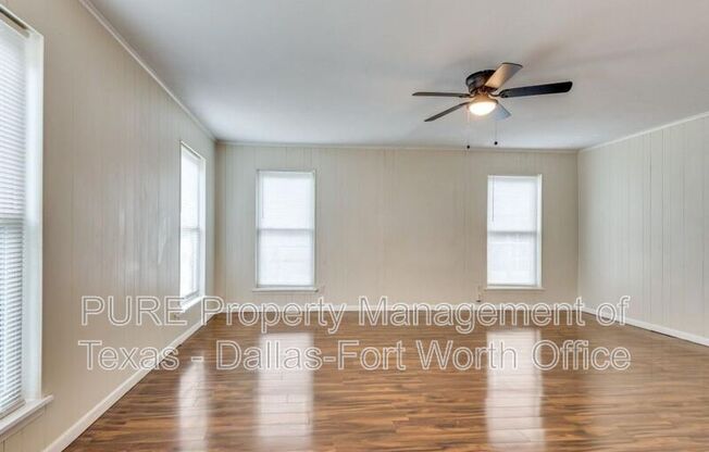 1224 Parkwood Place