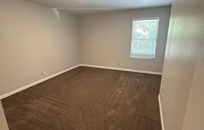 2 beds, 1.5 baths, 1,045 sqft, $1,100, Unit B2-03