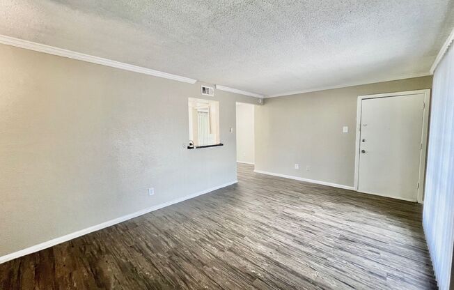 1 bed, 1 bath, 666 sqft, $1,175, Unit 1-225