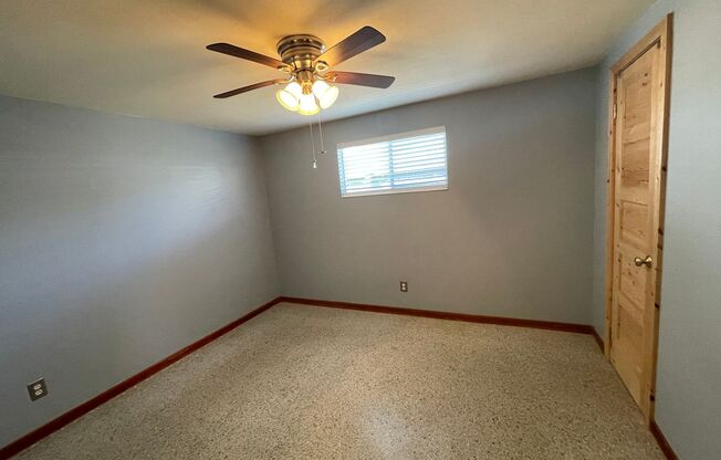 3 beds, 2 baths, $2,150