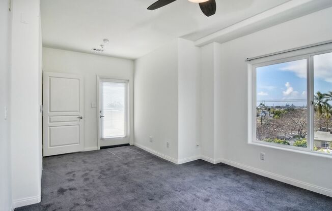 1 bed, 1 bath, 977 sqft, $2,695, Unit 108