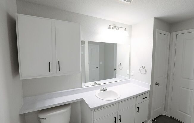 2 beds, 2 baths, 950 sqft, $1,236
