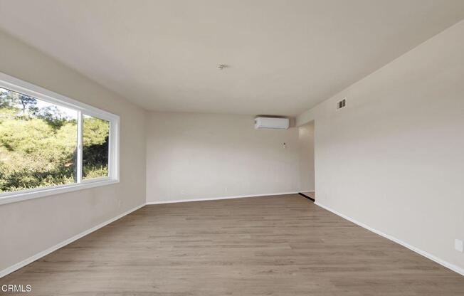 1537 Silverwood Dr