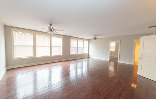 Centre - 115 E 6th Street