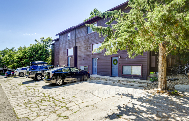 1031 PORTLAND PL