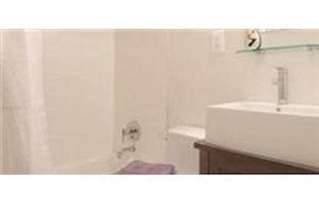 Studio, 1 bath, 397 sqft, $4,300, Unit 3R