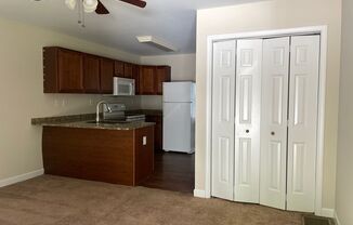 1 bed, 1 bath, $745, Unit 449-A CHESTNUT ST