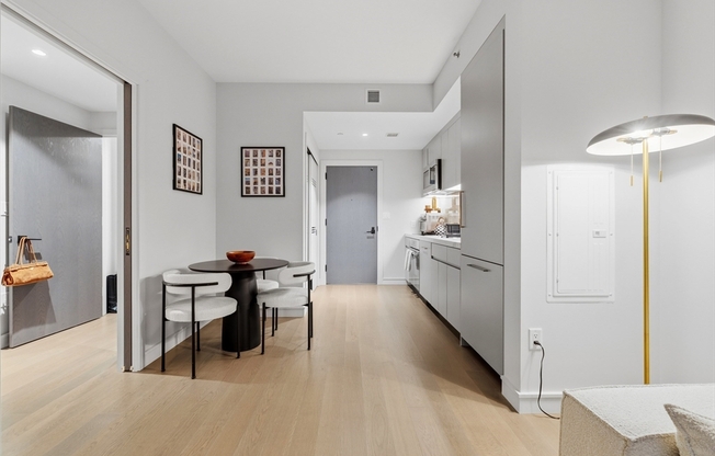 1 bed, 1 bath, 601 sqft, $4,500, Unit 309