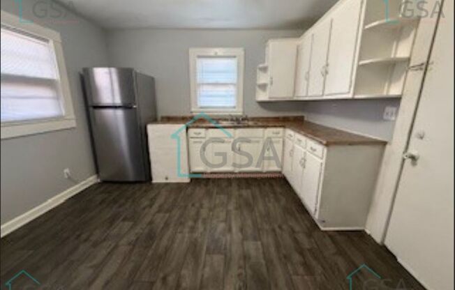 2 beds, 2 baths, 1,150 sqft, $975, Unit 138 Mason Street-A