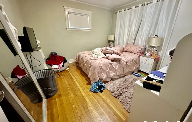 62 LITCHFIELD ST