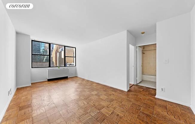 1 bed, 1 bath, $3,950, Unit 7D