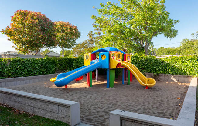 Welcome to Sycamore Square Apts