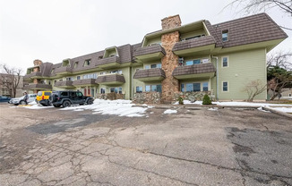 2 Bed, 2 Bath Condo in Prime Boulder Location!