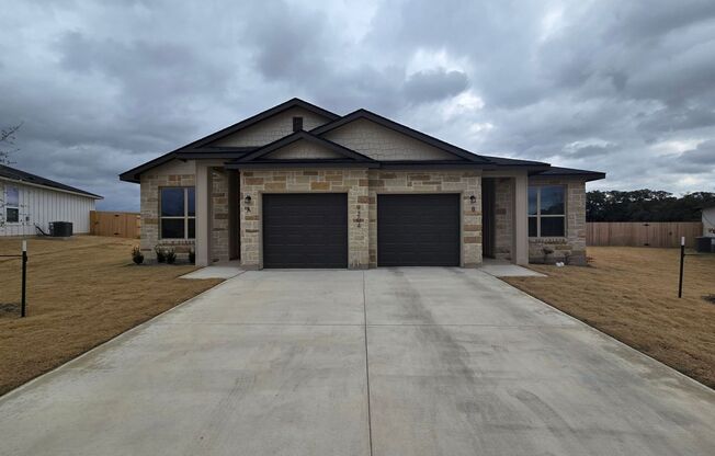 9204 Prickly Ash Drive (A/B)