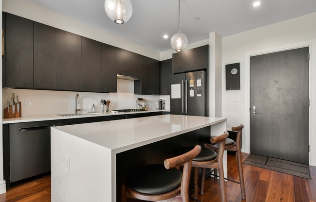 1 bed, 1 bath, 776 sqft, $3,700, Unit 315