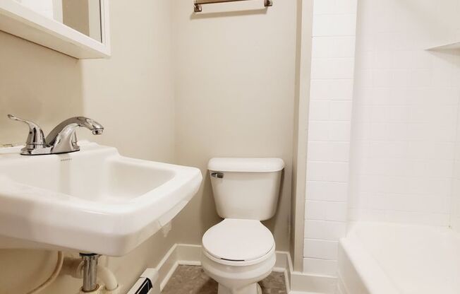 2 Bedroom 1 Bath in East Chicago