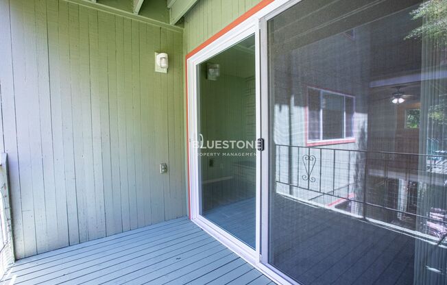2 beds, 1 bath, 740 sqft, $1,500, Unit 209