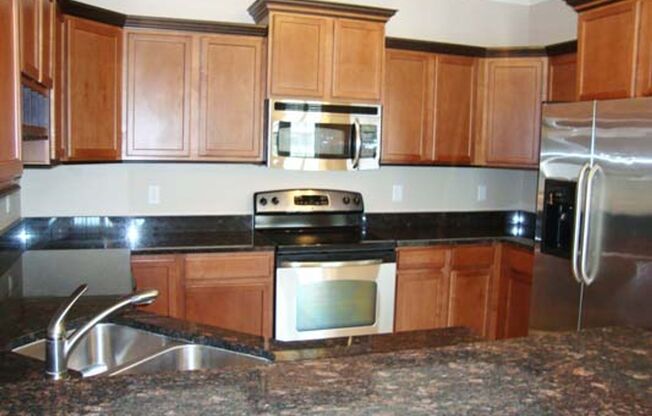 2 beds, 2.5 baths, 1,200 sqft, $1,475, Unit 09-202