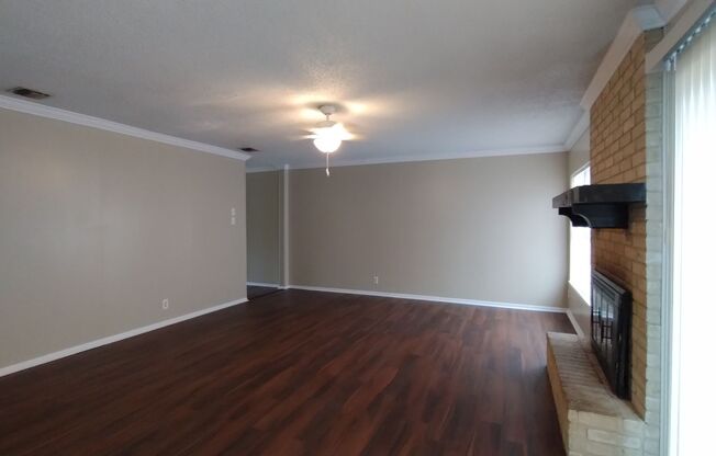 5102 Alan Bean Dr. Kirby TX 78219