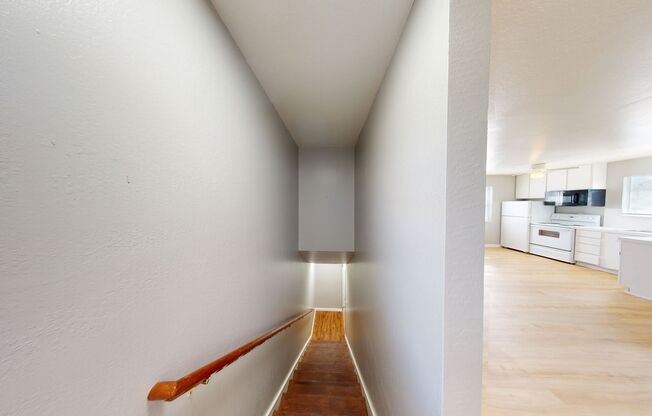 Studio, 1 bath, 420 sqft, $1,795, Unit 623-11