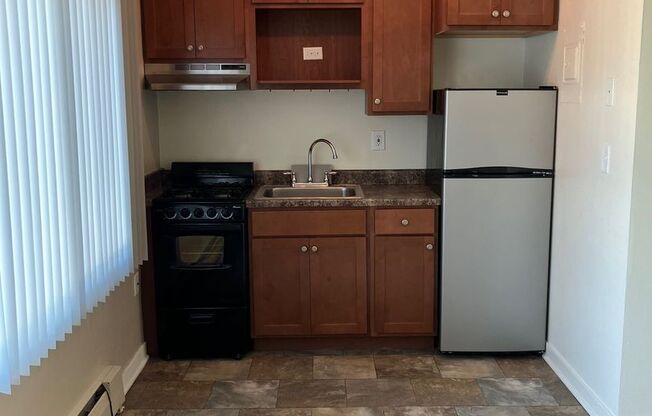 1 bed, 1 bath, $1,150, Unit 308