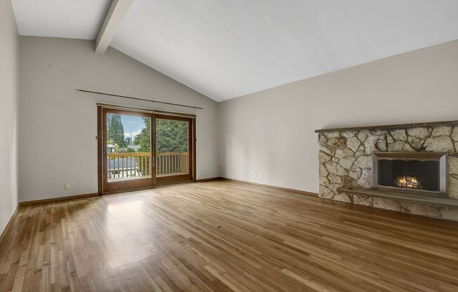 5bd/2.5ba Bellevue Home