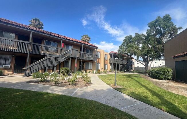 A Beautiful Boutique 55+ Community in the Heart of Clairmont