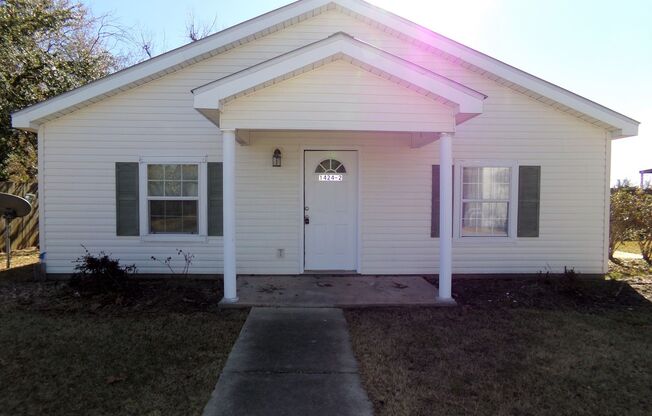 2B/2B Home Available in Sulphur