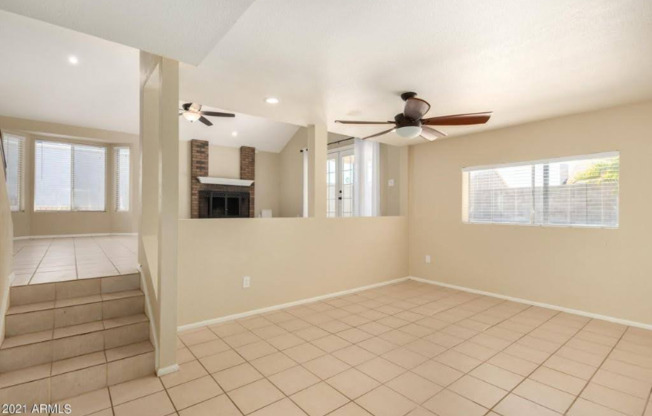 4837 W JULIE DR