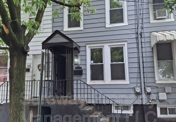 183 WASHINGTON ST