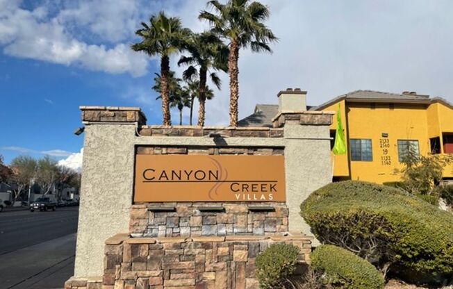 2 beds, 2 baths, $1,375, Unit UNIT 1083