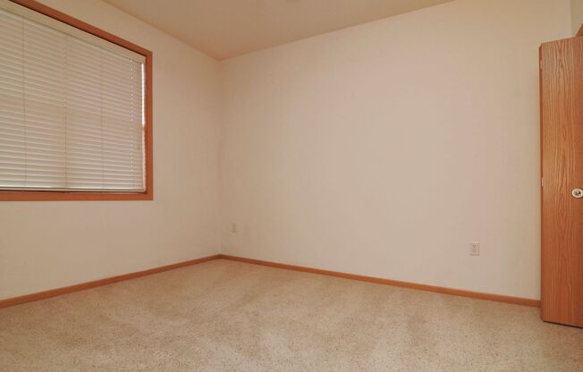 2 beds, 2 baths, 1,216 sqft, $1,850, Unit 214