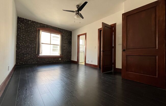 Studio, 1 bath, 350 sqft, $1,475, Unit I516