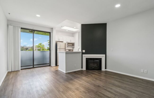 1 bed, 1 bath, 550 sqft, $2,248, Unit 205