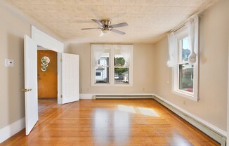 5 beds, 3 baths, 2,185 sqft, $5,000