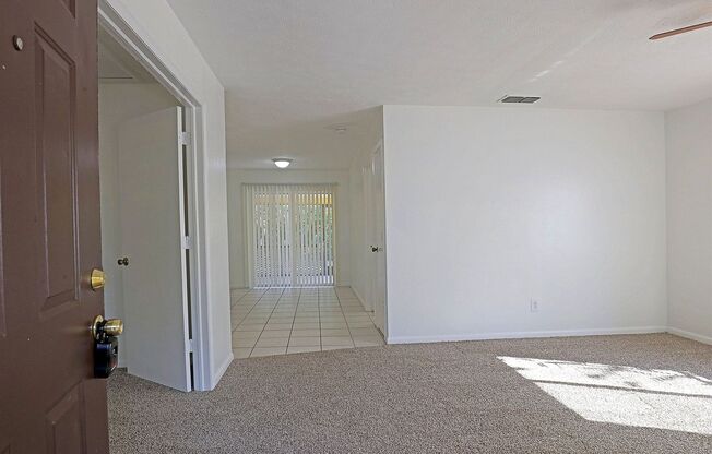 Duplex Cape Coral 905