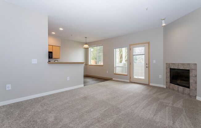 2 beds, 2 baths, 1,058 sqft, $1,950, Unit E202