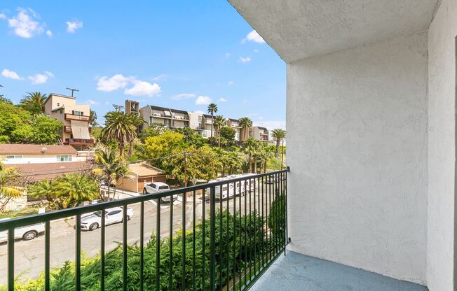 1 bed, 1 bath, 570 sqft, $1,850, Unit 20