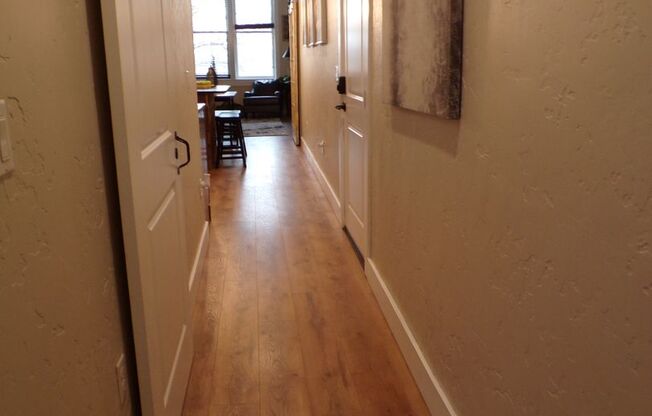 1 bed, 1 bath, $1,550, Unit 1212 Adams Apt A