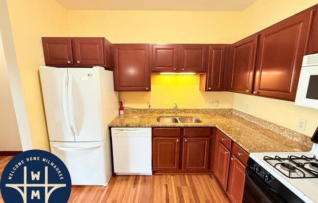 2 beds, 2 baths, 1,330 sqft, $1,698, Unit 409