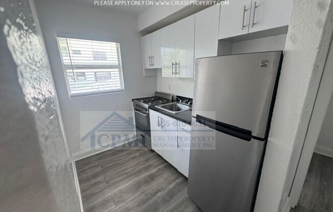 1 bed, 1 bath, 716 sqft, $1,795, Unit 18