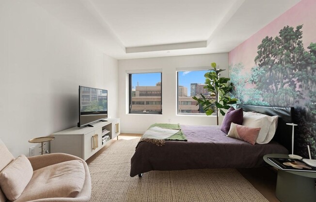 Studio, 1 bath, 557 sqft, $3,075, Unit 2-703
